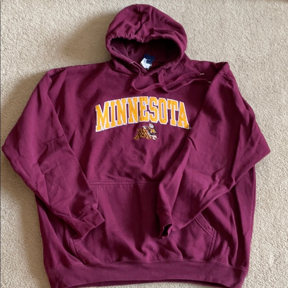 MN Gophers sweatshirt